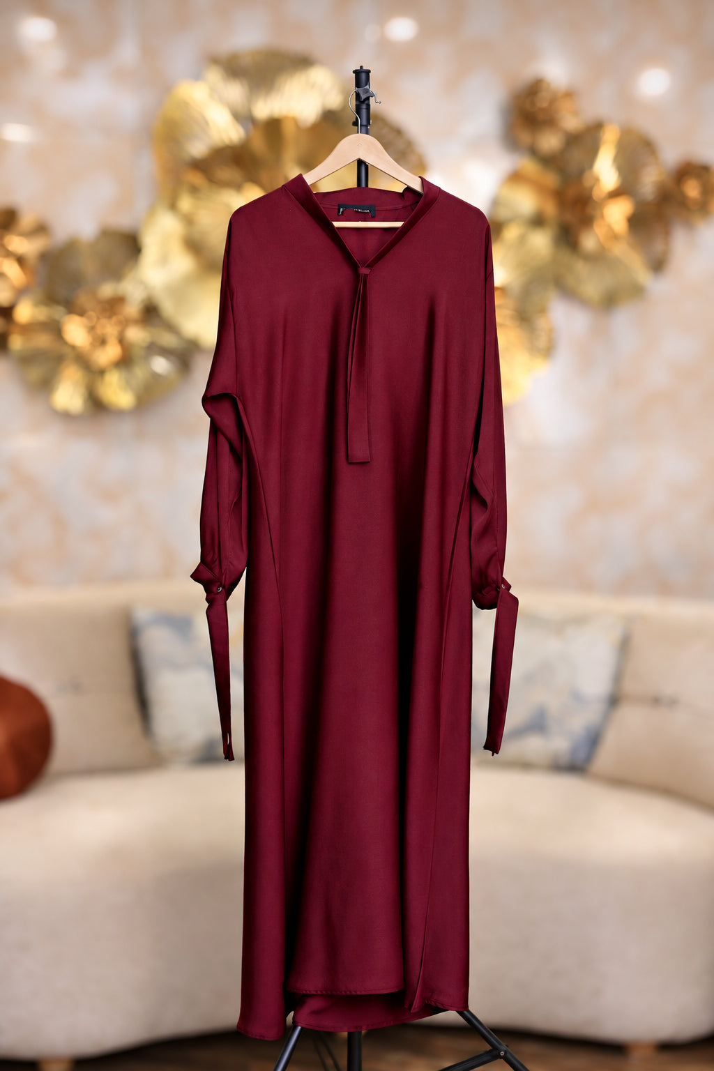 Plain Maroon Tie Abbaya