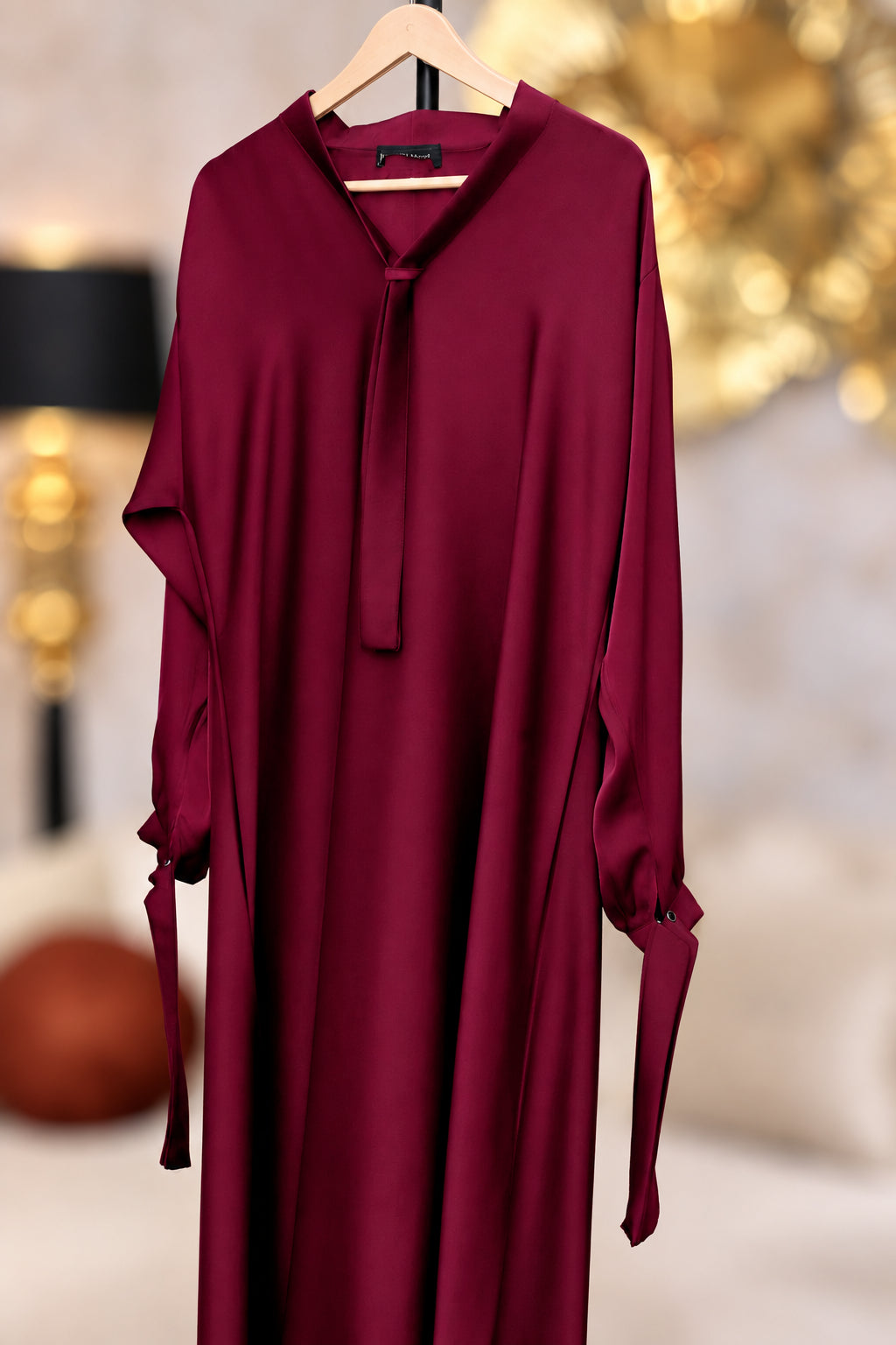 Detailing  arm Maroon Tiktok Abaya | Hayae' Premium Abbaya 